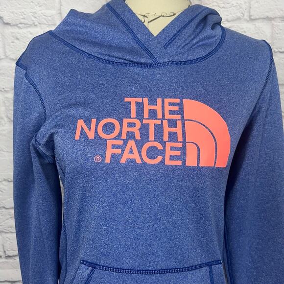 The North Face Pull Over Sweat Shirt - Picture 2 of 9